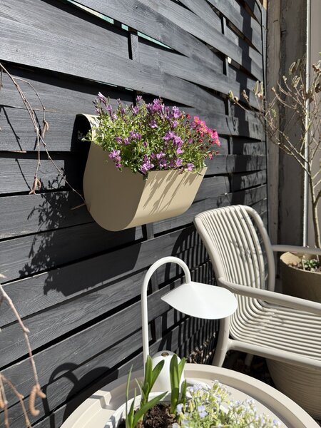 Závěsný truhlík na balkon Uma Cashmere Small