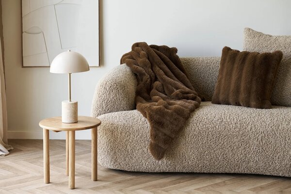 Nordic Living Dubový odkládací stolek Jena 40 cm