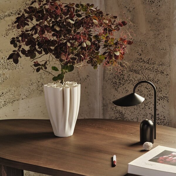 FERM LIVING Váza Dedali, H18, Off-White