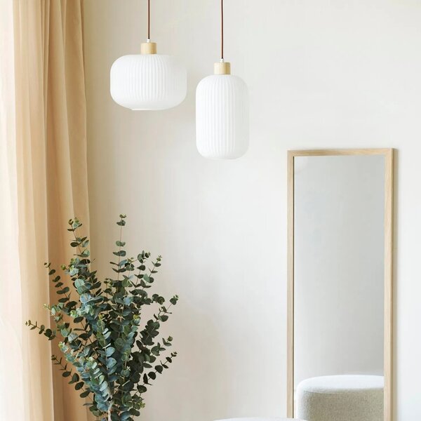 Nordic Living Bílé skleněné závěsné světlo Argallo 30 cm