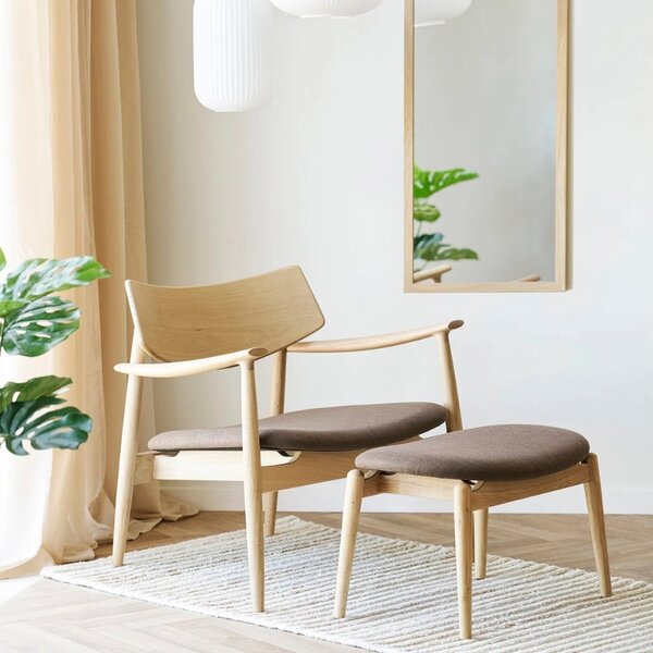 Nordic Living Hnědé křeslo Olivera