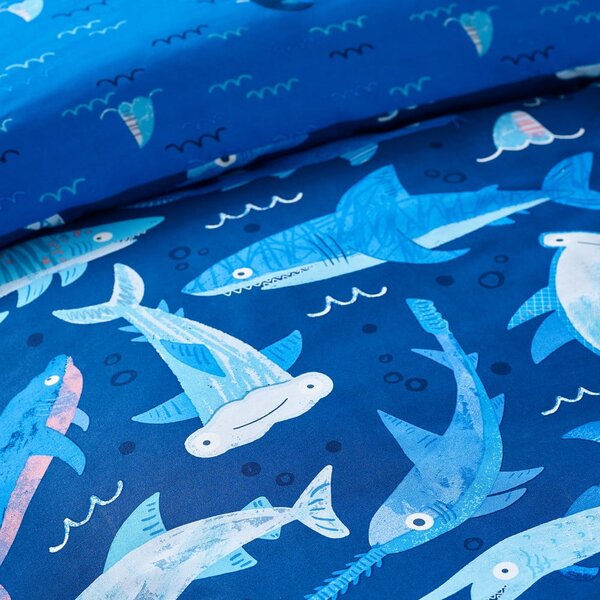 Modré dětské povlečení do postýlky 120x150 cm Jawsome Shark – Catherine Lansfield