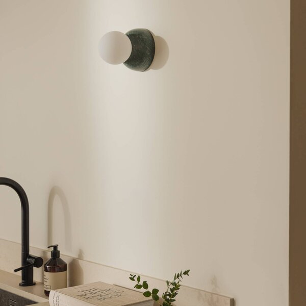 Globen Lighting Nástěnné světlo Torrano, zelené, Ø 13 cm, IP44, stmívatelný, Zelená, Obývací pokoj / jídelna, Kámen, Design