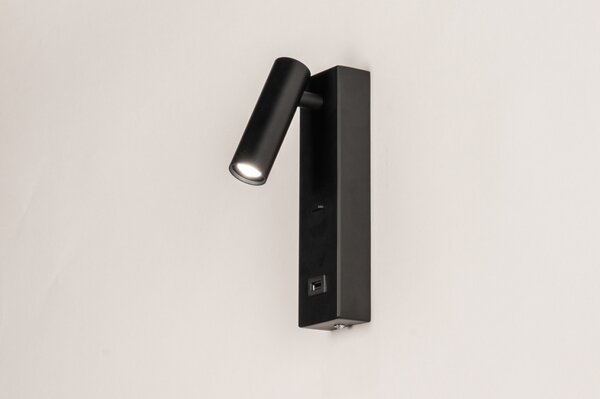 Nástěnné LED svítidlo do ložnice s vypínačem a USB zásuvkou Master Black (LMD)