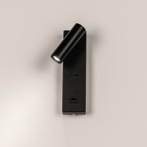Nástěnné LED svítidlo do ložnice s vypínačem a USB zásuvkou Master Black (LMD)