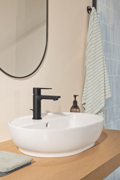 Grohe Lineare New umyvadlová baterie stojící černá 321092431