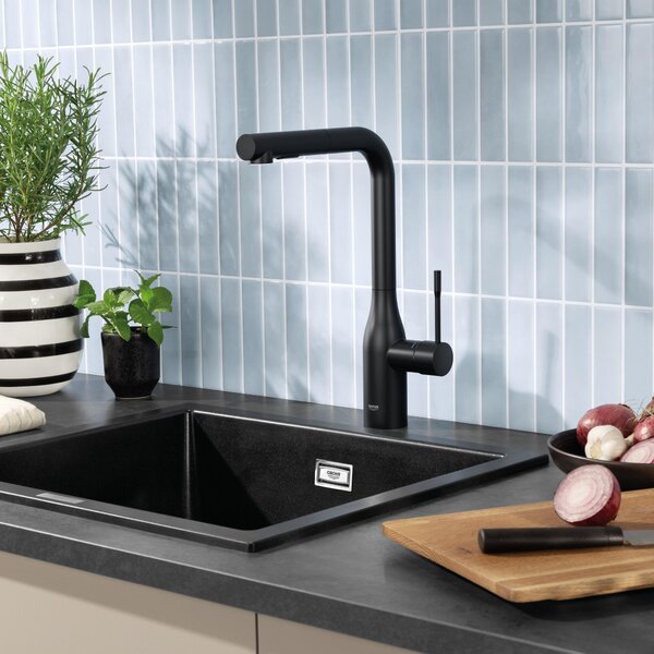 Grohe Essence New kuchyňská baterie stojící černá 302702430