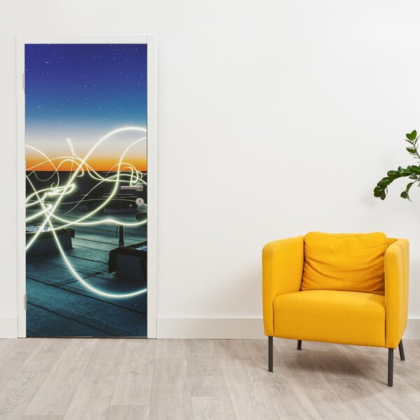 Fototapeta na dveře - Pohled na oblohu ze střechy (95x205cm)