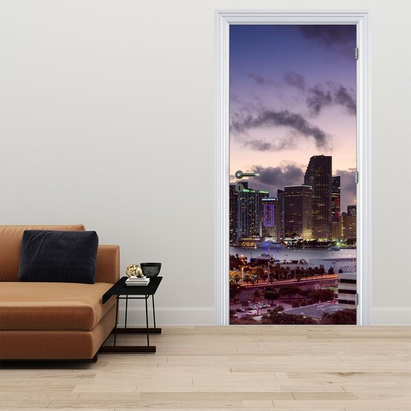 Fototapeta na dveře - Metropole s mrakodrapy (95x205cm)