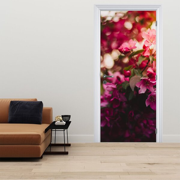 Fototapeta na dveře - Květy rozvinutého keře (95x205cm)