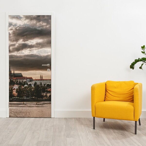 Fototapeta na dveře - Zamračená Praha (95x205cm)