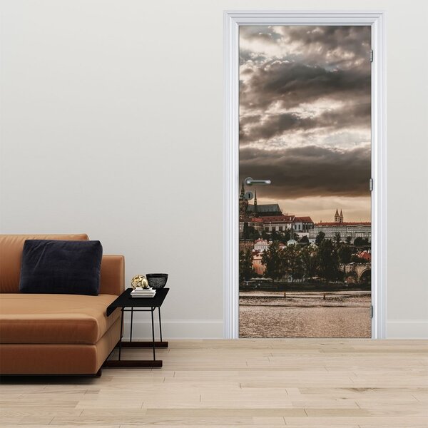 Fototapeta na dveře - Zamračená Praha (95x205cm)