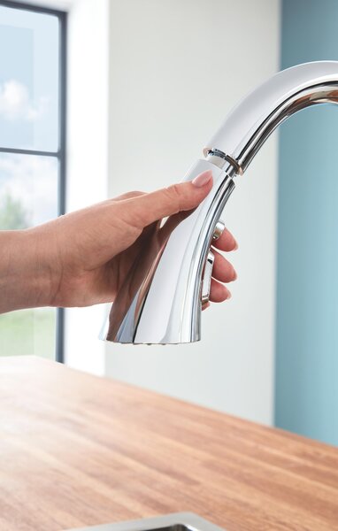 Grohe Zedra kuchyňská baterie stojící StarLight Chrome 32294002