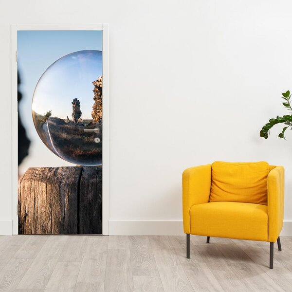 Fototapeta na dveře - Lupa a krajina (95x205cm)