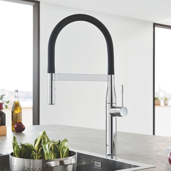 Grohe Essence kuchyňská baterie stojící StarLight Chrome 30294000