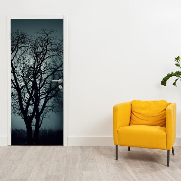 Fototapeta na dveře - Strom v zatmění (95x205cm)