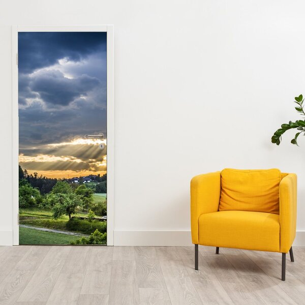 Fototapeta na dveře - Krajina s paprsky (95x205cm)