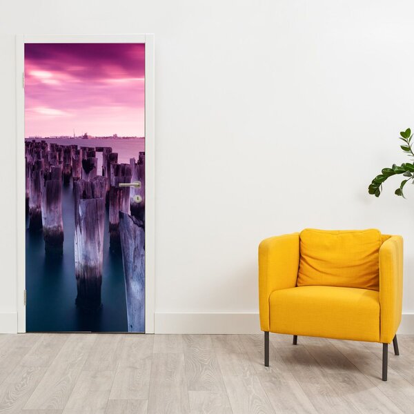 Fototapeta na dveře - Dřevěné kůly (95x205cm)