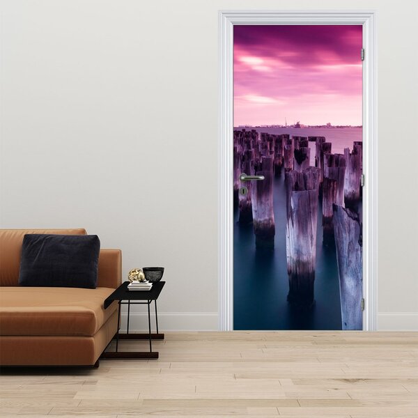 Fototapeta na dveře - Dřevěné kůly (95x205cm)