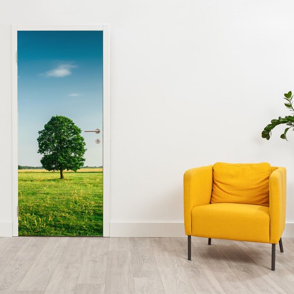 Fototapeta na dveře - Strom na louce (95x205cm)