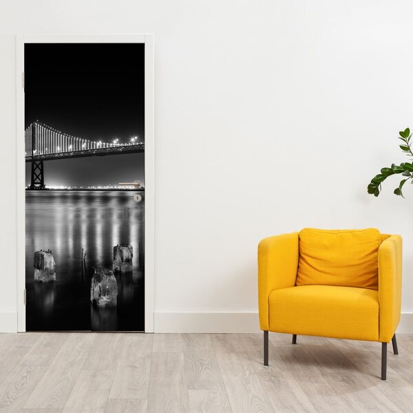 Fototapeta na dveře - Černobílý most (95x205cm)