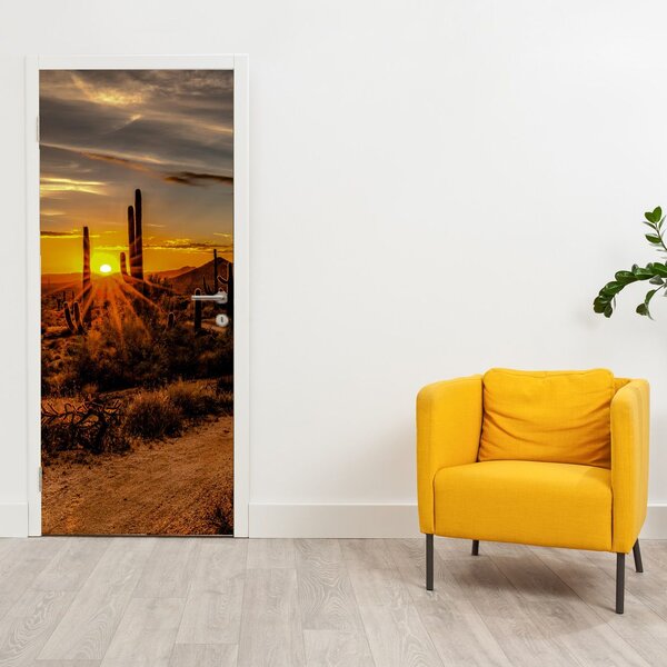 Fototapeta na dveře - Konec dne v arizonské poušti (95x205cm)