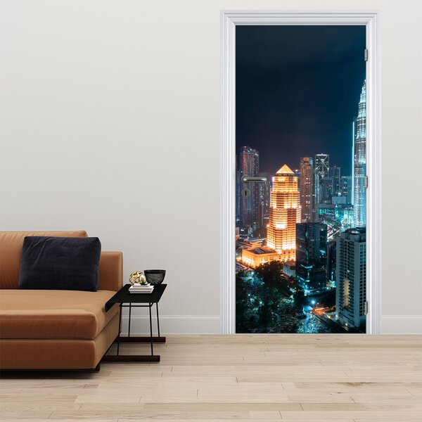 Fototapeta na dveře - Noc v Kuala Lumpur (95x205cm)