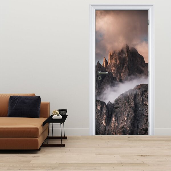 Fototapeta na dveře - Italské Dolomity schované v mlze (95x205cm)