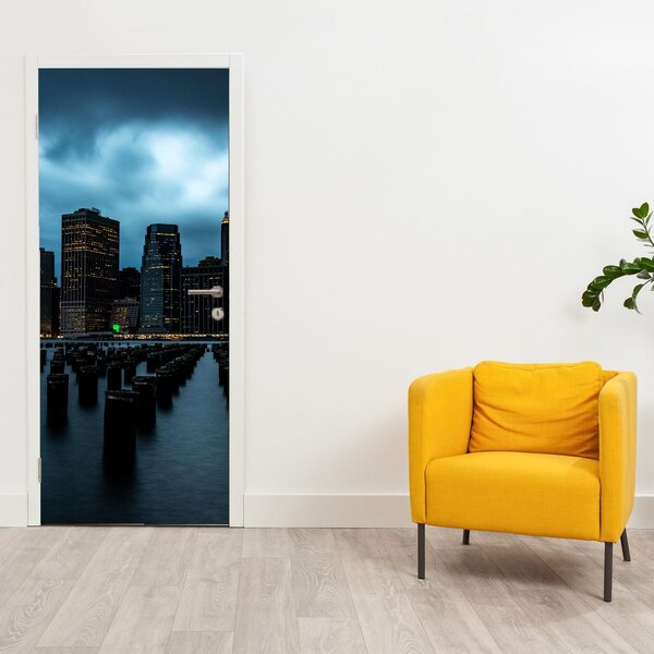 Fototapeta na dveře - Pohled na mrakodrapy New Yorku (95x205cm)