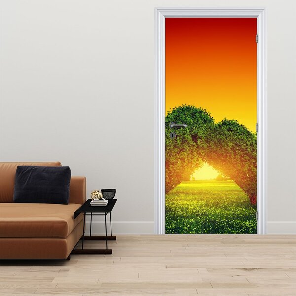 Fototapeta na dveře - Srdce v korunách stromů (95x205cm)