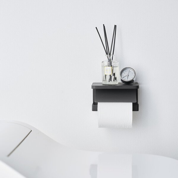 YAMAZAKI Černý kovový držák na toaletní papír Tower 14 cm