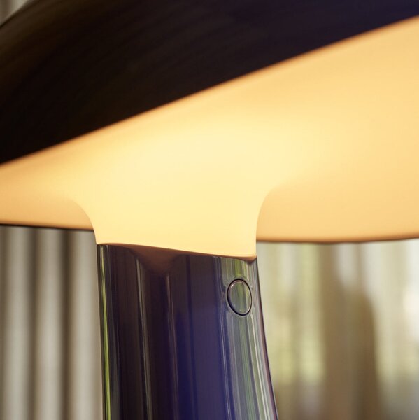LOUIS POULSEN Přenosná lampa Rumee 220, Cloud white