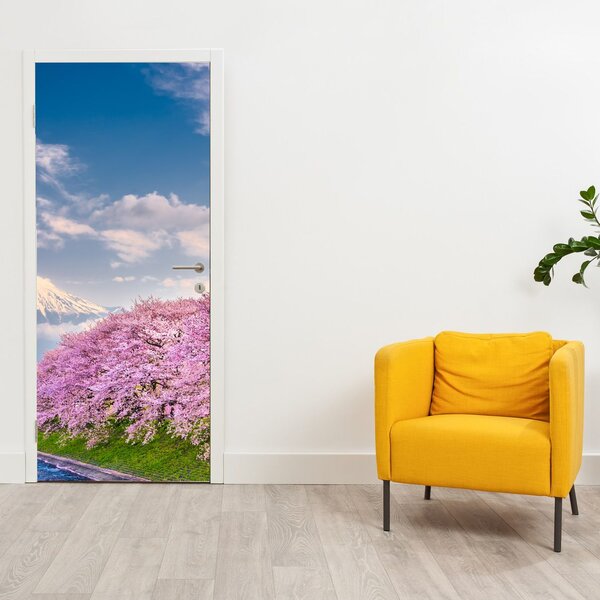 Fototapeta na dveře - Japonská jarní krajina (95x205cm)