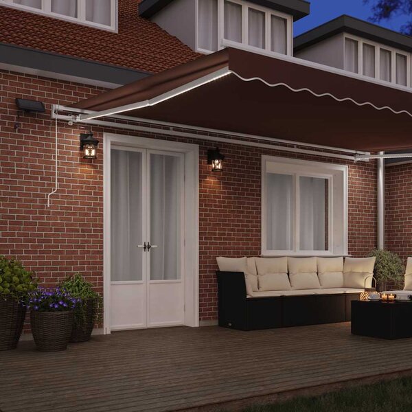 Ručně zatahovací markýza s LED hnědá 500 x 300 cm