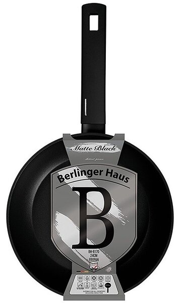 Pánev s titanovým povrchem 24 cm Matte Black Collection
