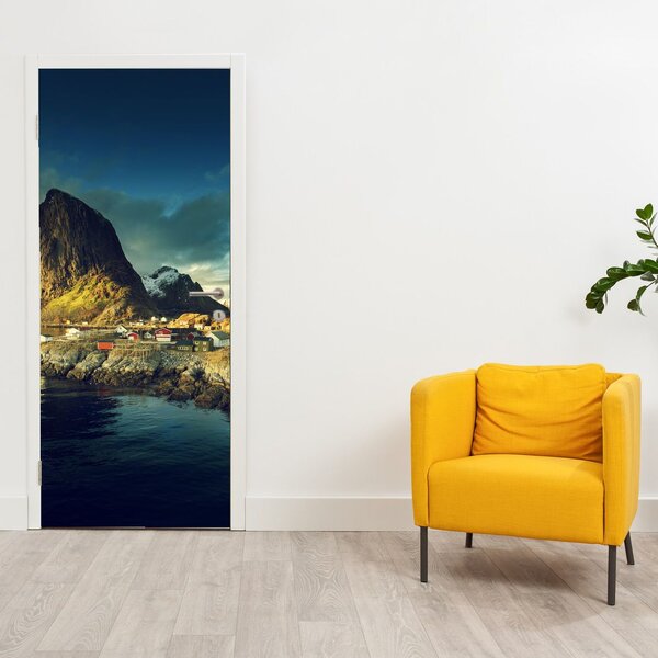 Fototapeta na dveře - Rybářská vesnice v Norsku (95x205cm)