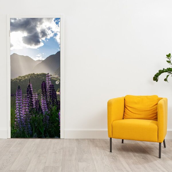 Fototapeta na dveře - Scénerie vlčích bobů (95x205cm)