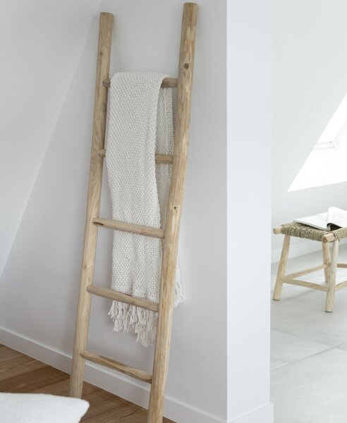 Dřevěný odkládací žebřík J-line Teckle 158 cm