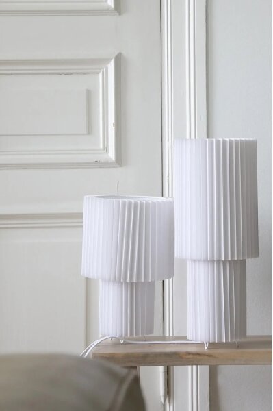 Markslöjd 108895 - Stolní lampa CATIS 1xE27/60W/230V 32 cm bílá