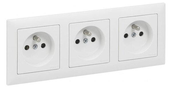 Legrand - Trojitá zásuvka domovní s rámečkem SUNO 250V bílá