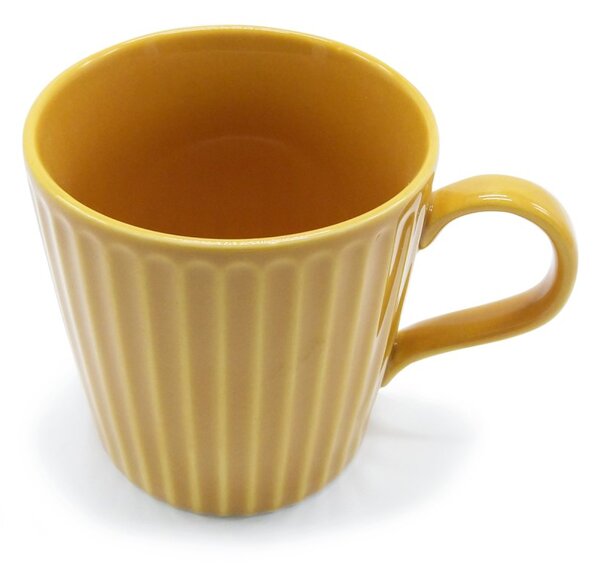 Hrnek Take a break, 380 ml – okrový, žebrovaný povrch a dřevěný podtácek