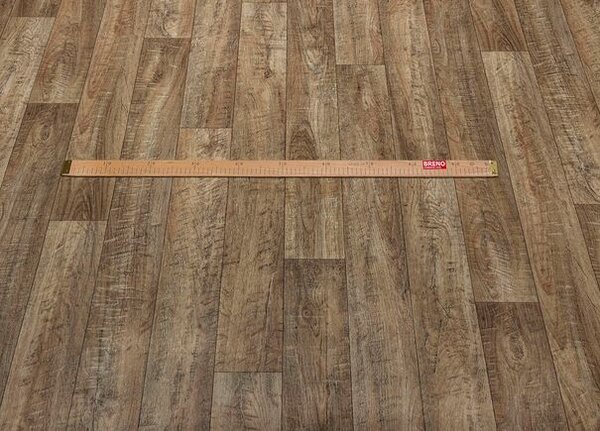 Breno PVC TRENTO Stock Oak 666M – tmavě hnědé dřevo, šíře 300 cm