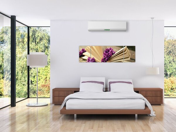 Obbraz knihy a fialové květiny (170x50 cm)