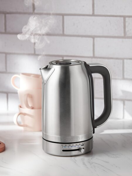 Rychlovarná konvice Almond, 1,7 l