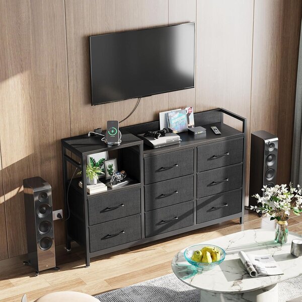 Komoda s 8 zásuvkami potaženými látkou, 2 USB porty a 2 zásuvkami na napájení, černá barva, rozměry 132 x 30 x 88 cm