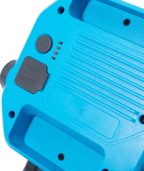 XTLINE LED reflektor nabíjecí | 2000 lm, 4000 mAh XTline