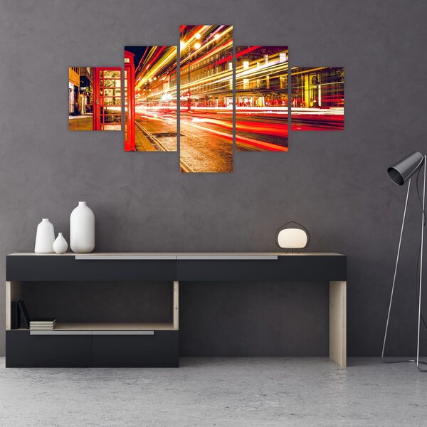 Obraz - červená telefonní budka (125x70 cm)