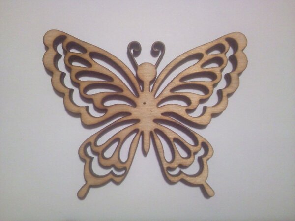 Dřevěná dekorace - Motýlek 10 cm