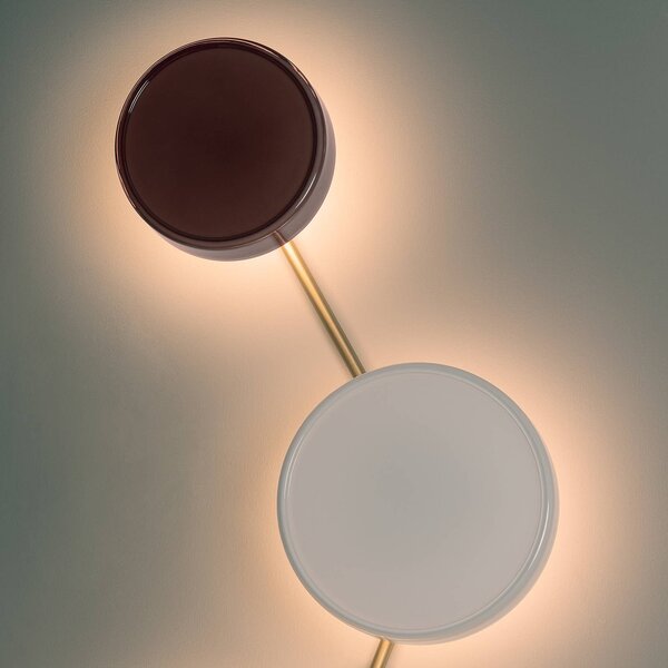 MARSET LED nástěnné světlo Caramel, hnědá, Ø 22 cm, TRIAC, sklo, stmívatelný, Hnědá / rez, Obývací pokoj / jídelna, Sklo, Design