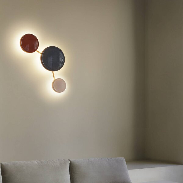 MARSET LED nástěnné světlo Caramel, hnědá, Ø 28 cm, TRIAC, sklo, stmívatelný, Hnědá / rez, Obývací pokoj / jídelna, Sklo, Design